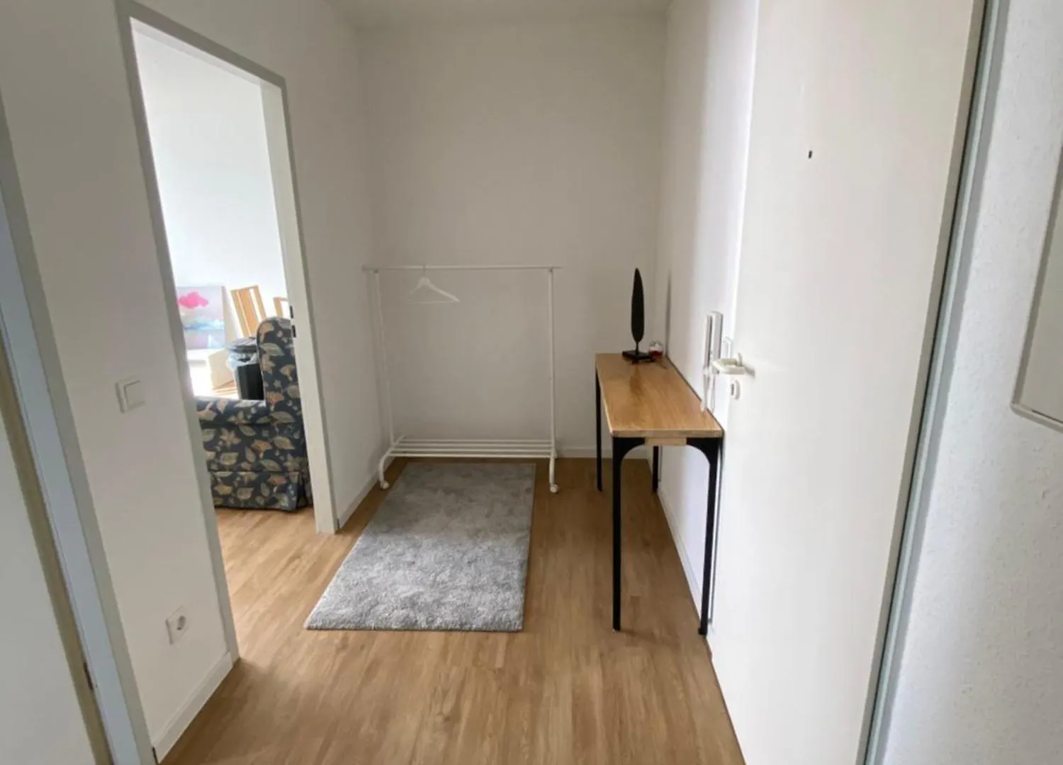 Apartment Dusseldorf City With Free Parking Space